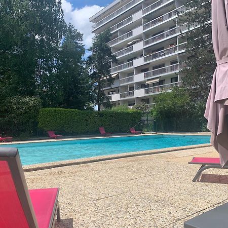 Mont Royal Balcon Et Piscine Daire Annecy Dış mekan fotoğraf