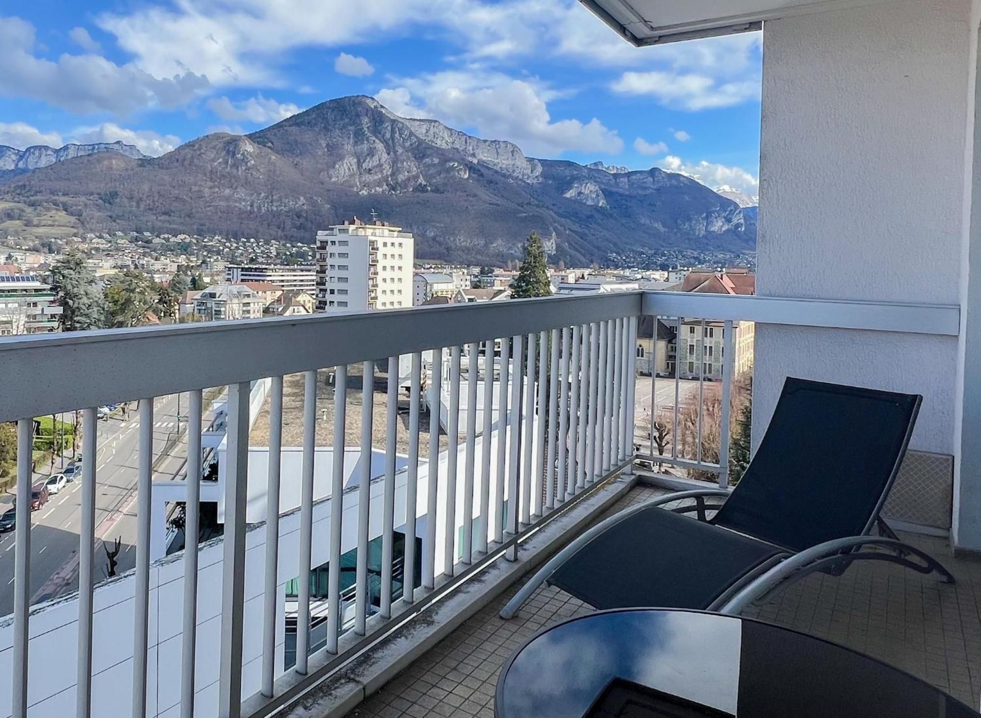 Mont Royal Balcon Et Piscine Daire Annecy Dış mekan fotoğraf